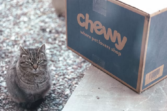 Chewy利润、营收双双增长，客户规模持续扩张